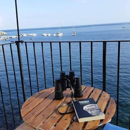 Casa Di Sale - Chianalea Villa Шила Екстериор снимка