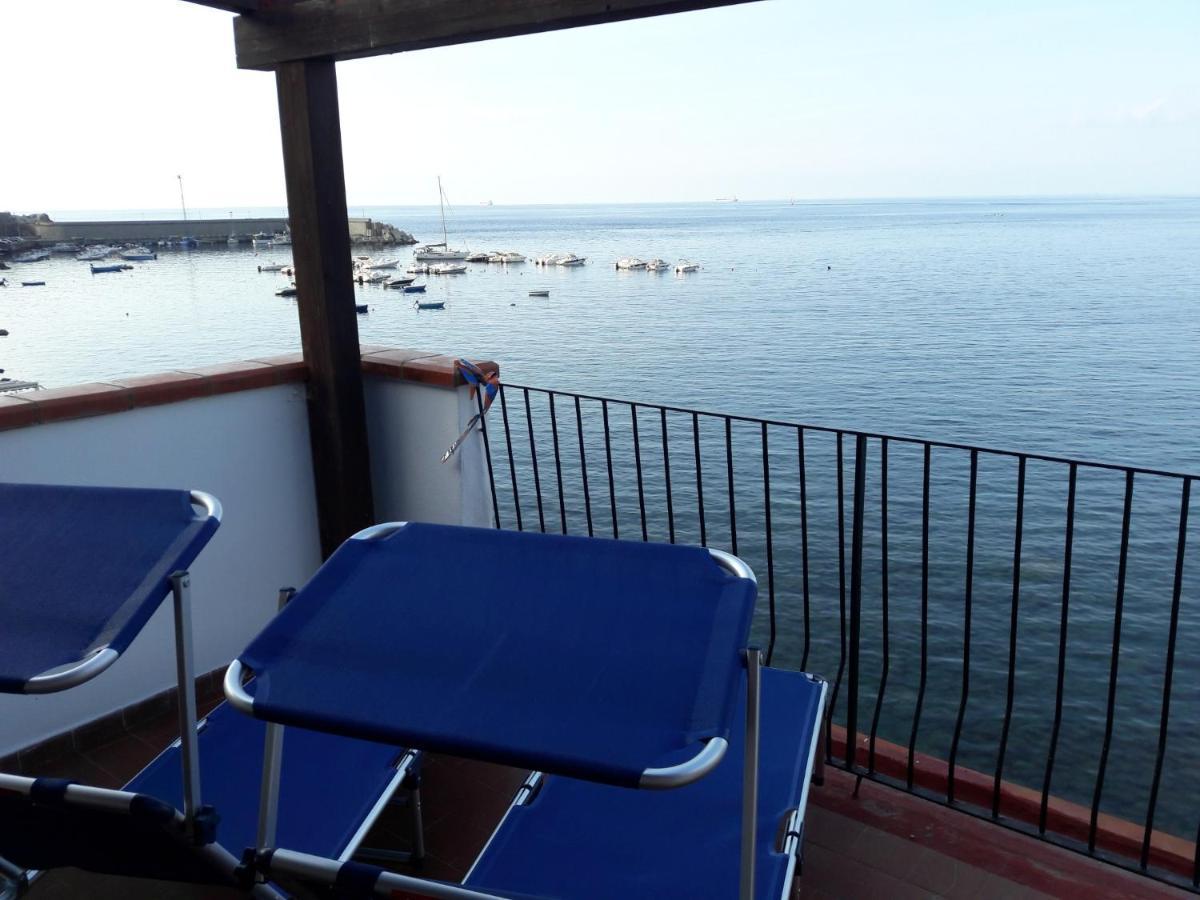 Casa Di Sale - Chianalea Villa Шила Екстериор снимка